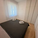 Apartment App4rent Family House Sea View - Cima 7