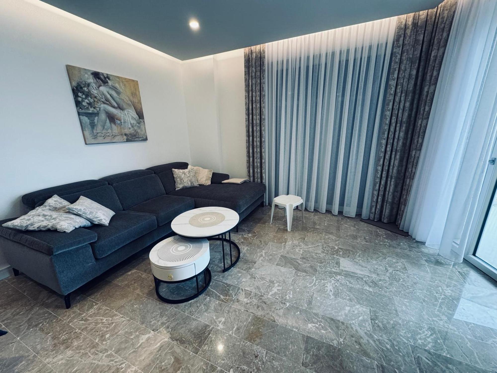 Apartment App4rent Family House Sea View - Cima 7 *